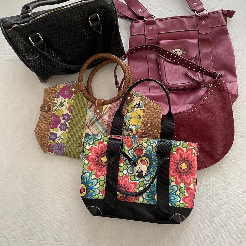 BUNDLE of (5) Handbags/Purses Preowned